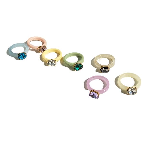 Anello acrilico in resina di frutta color caramello Anelli a nocche rotondi geometrici con strass in gelatina per donne Ragazze Multi stili Confezione alla rinfusa