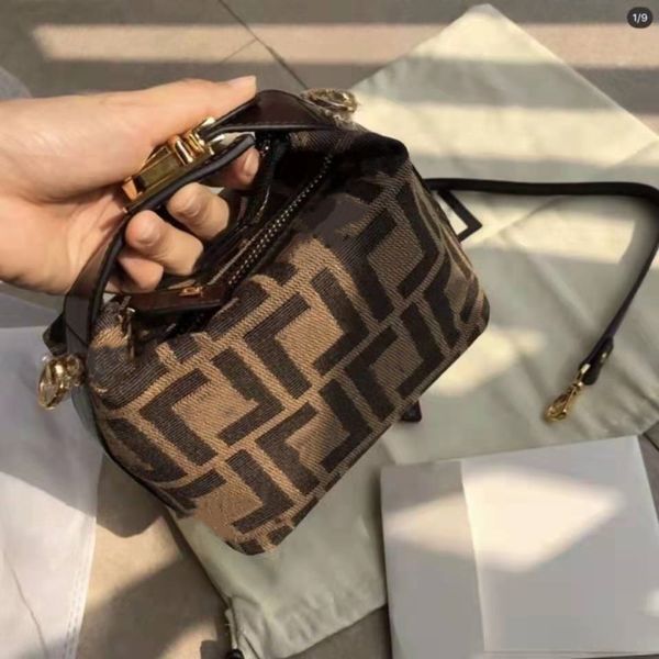 

fragrant women's handbag classic reading shop bag fashion glass shaped handbag one shoulder waterproof large capacity