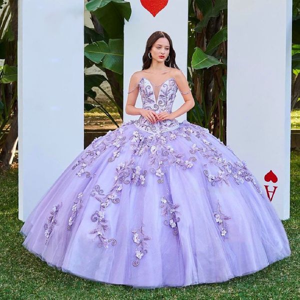 Abito da ballo con perline color lavanda Abiti Quinceanera con involucro Scollo a V profondo Abiti da ballo con applicazioni Peals Lunghezza del pavimento Tulle Sweet 15 Abito in maschera