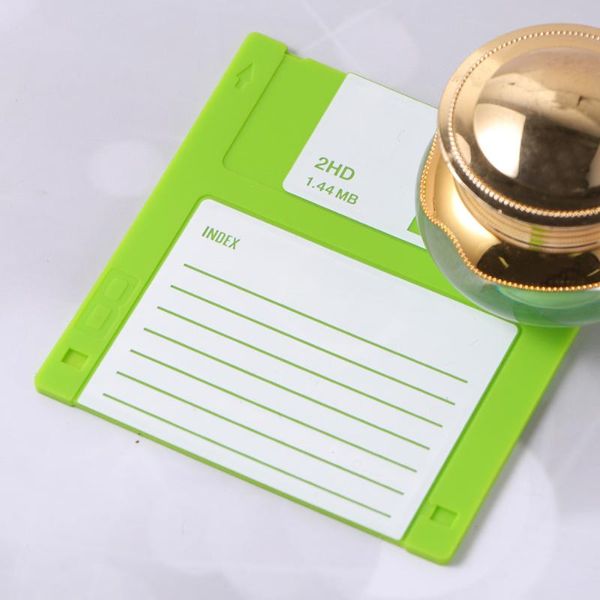 

6pcs heat insulation silicone floppy disk shape kitchen table mats coasters placemats deskpad for coffee