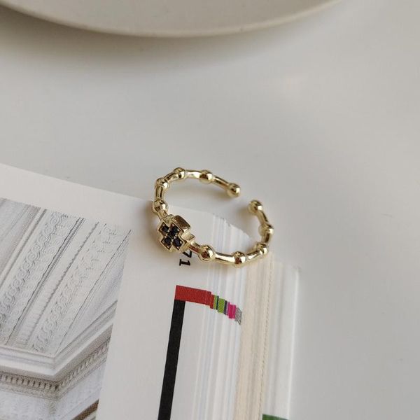 

cluster rings 925 sterling silver ring fashion temperament cross black zircon simple trend wild female hand jewelry, Golden;silver