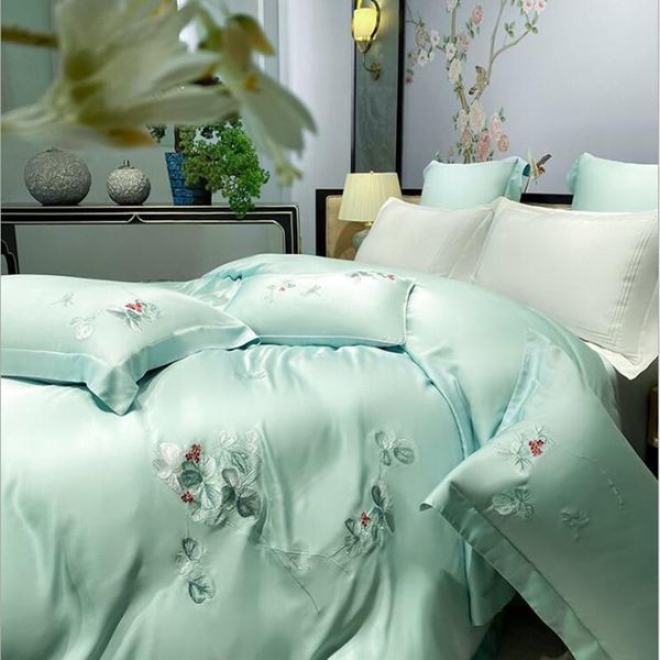 

bedding sets chinese style solid green duvet cover silky tencel embroidered 4pcs comforter set king  size linen and sheet quilt