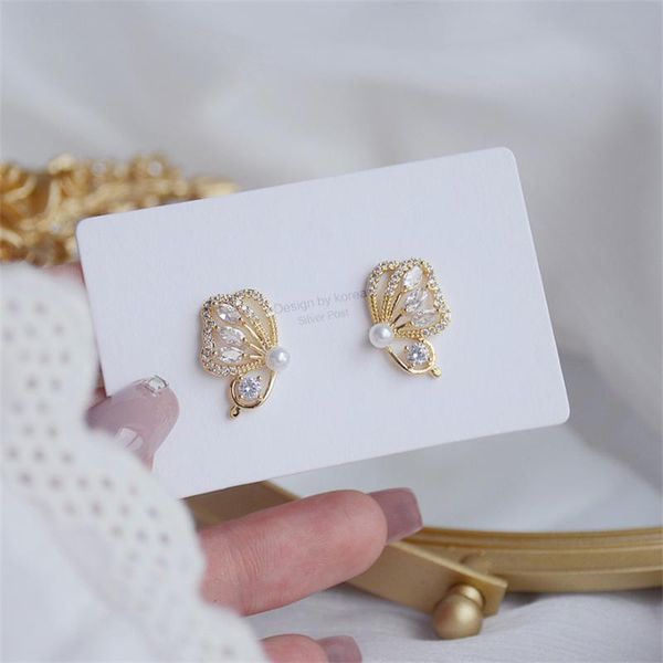 

stud 2021 sell fine micro inlaid zircon pearl gentle temperament butterfly fairy female earrings daily gift wholesale, Golden;silver