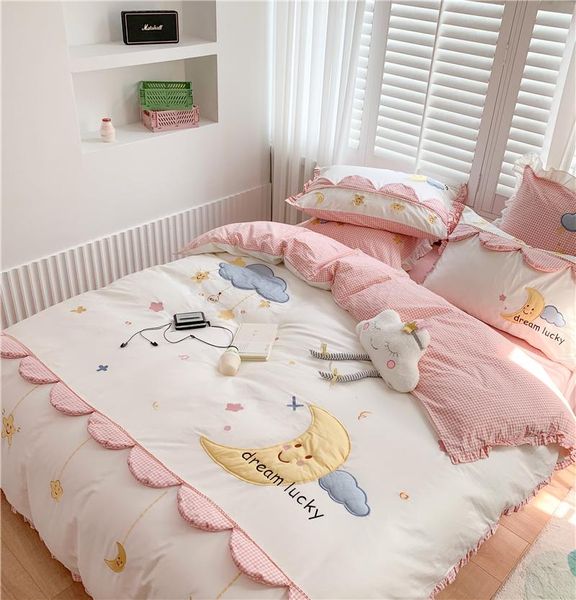 

bedding sets cute cartoon set embroidery printed washed cotton luxury fashion juego de cama home products di50ct