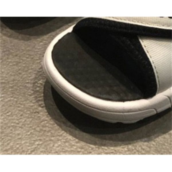 

universe sandals children's shoes cross strap