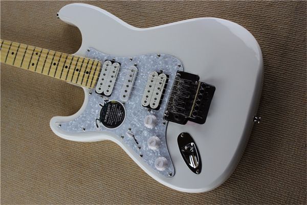 

6 strings white left handed electric guitar with tremolo bar,maple fretboard