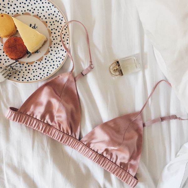 

59% off factory outlet store fashion bra silk sexy, Red;black