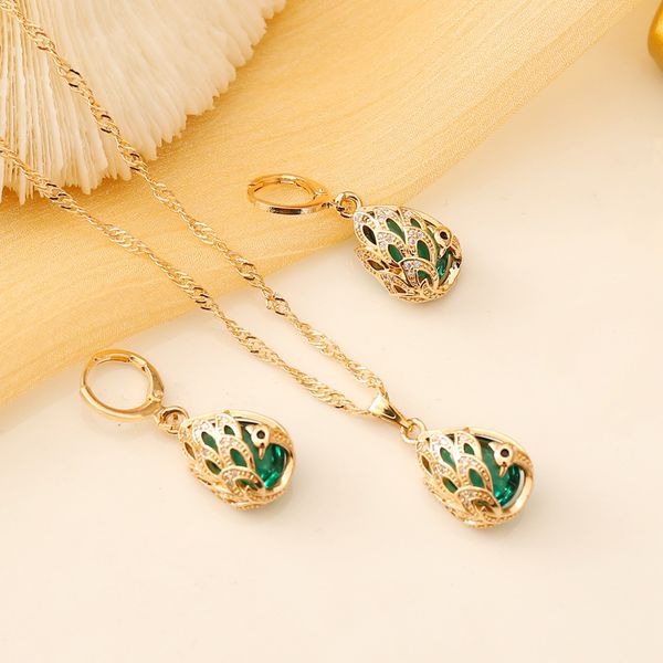

factory wholesale jewelry green crystal peacock women's fashion creative personality niche necklace n810 party gift