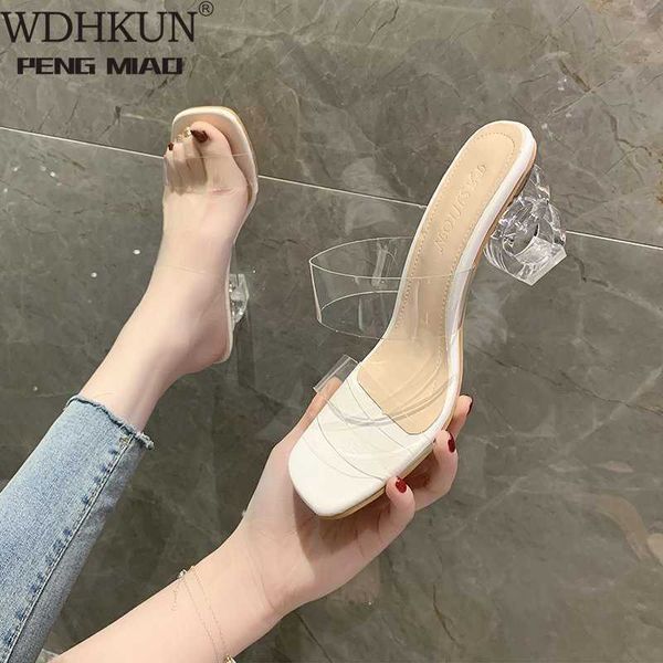 Dicke quadratische niedrige Absätze Schuhe Frau Transparente Sandalen Plus Größe 42/43 Damen Flip Flops OL Nude Sandalias Mujer Klare Hausschuhe Y0721