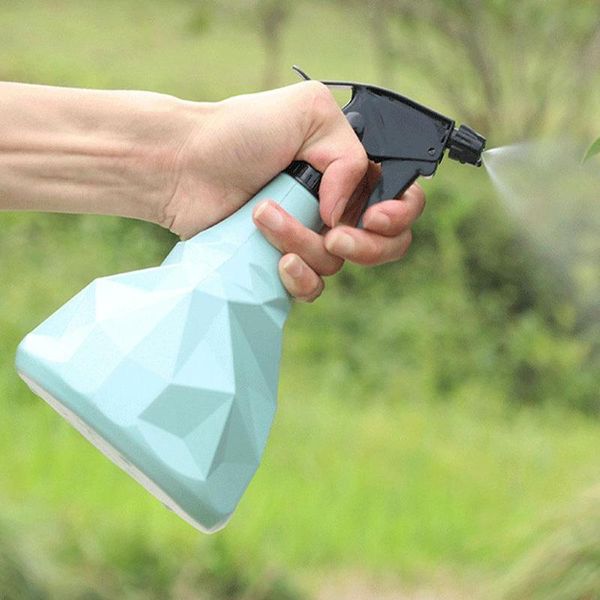 

watering equipments plastic spray bottle gardening can storage holder irregular