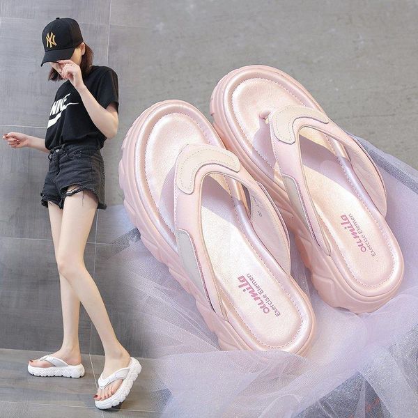 

slippers korean version outside wearing 2021 summer tide muffin thick bottom increase net red clamp toe lady cool drag, Black