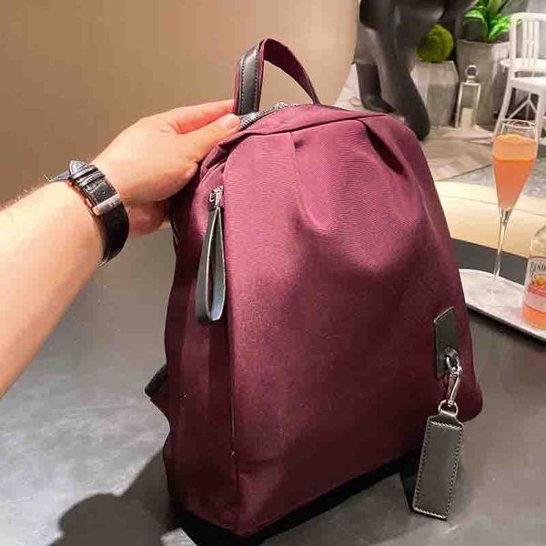 

classic backpack designers double shoulder bags luxurys women backpacks fashion men handbag