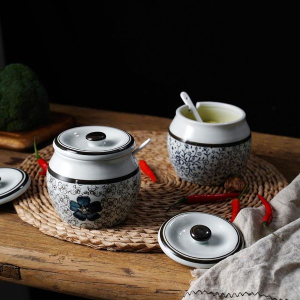 

storage bottles & jars 500ml kitchen seasoning jar ceramic crock pot household salt set with lid sugar bowl chili