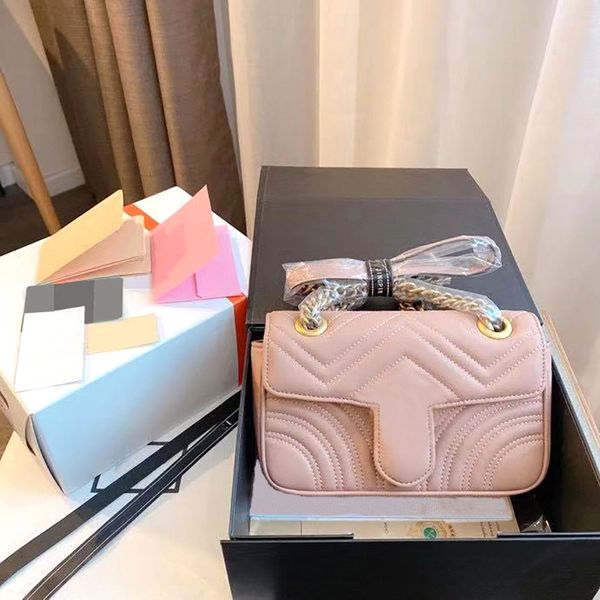 

2022 luxury designers purse lady thread zipper cover coin purses fashion quilting handbags tote college style wave pattern double button swe, Red;black