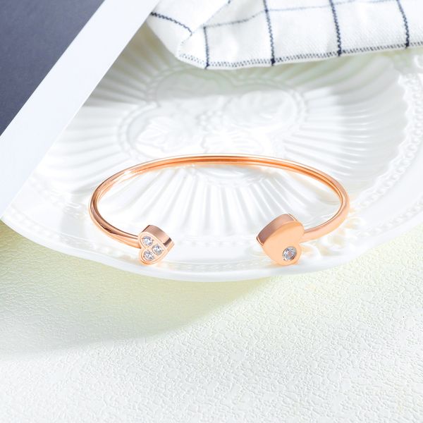 

korean jewelry opening simple minority stainless steel bracelet female love peach heart set with zircon fashion accessories, Black