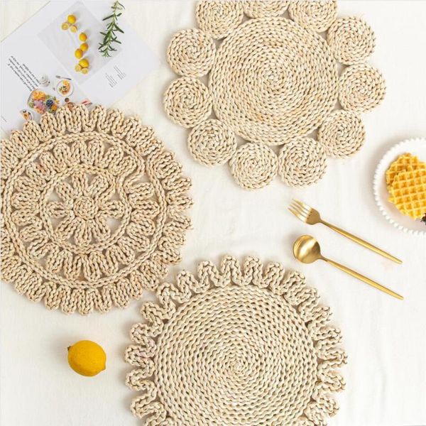 

mats & pads 2021 home casserole flower-shaped corn husk handmade straw woven insulation tea mat table heat-resistant placemat