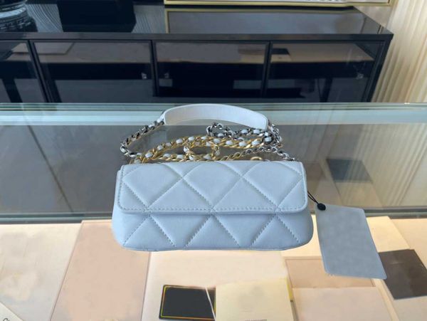 

2021 new bag classic lady handbag diagonal bag leather 18.5-4-9 3182