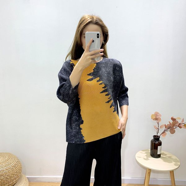 

new pleated 2021 spring vintage style printed tie dye loose shirt indie grunge aesthetic clothes omhj, White