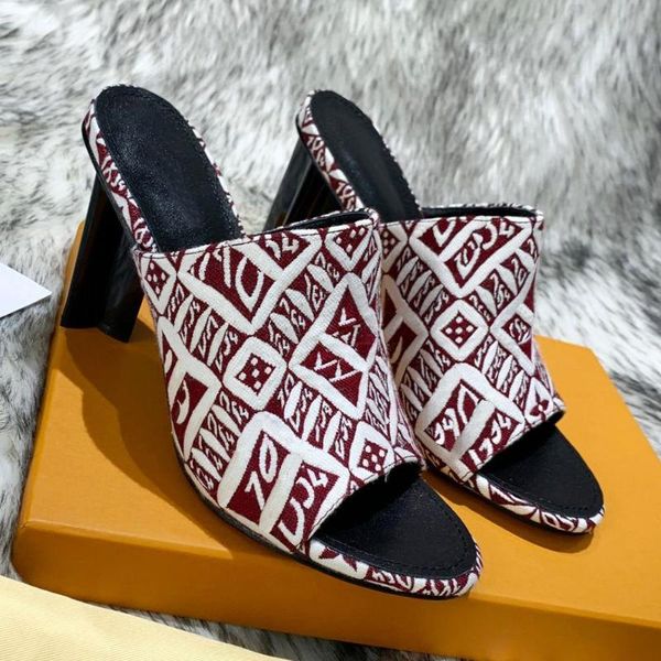 

slippers luxury ladies sandals multiple designs size 35--42 d brand women's slides women 8.5cm high heels shoes flip flops mules, Black