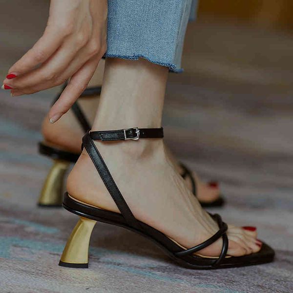 

sandals ladies leather sandals 22-25cm upper vintage summer and simple metal heels cross straps xtts, Black