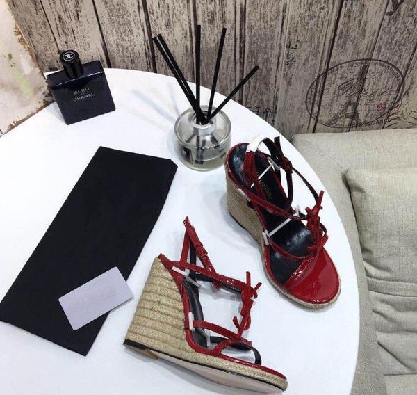 

dress shoes 2021 factory real leather bottom super beautiful small slope with letters buckle wedge sandals female, Black