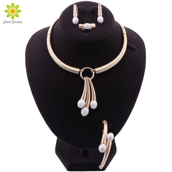 Mode Nigerianischen Frau Hochzeit Afrikanische Perlen Schmuck-Set Mode Dubai Gold Farbe Halskette Ohrringe Armband Ring Braut Geschenk H1022