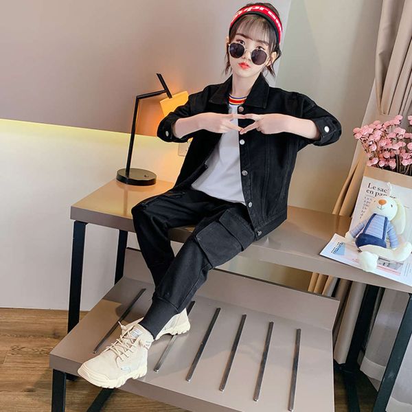 

2020 denim tooling new spring and autumn zhongda korean version girls' foreign style children's leisure two piece set, White