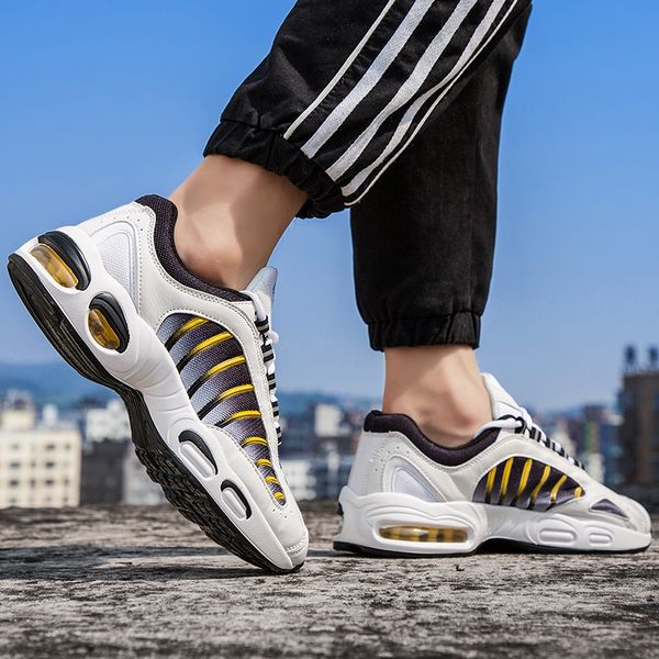 

new breathable basketball shoes men shockproof high sneakers cushioning sport shoes outdoor male training ankle boots man