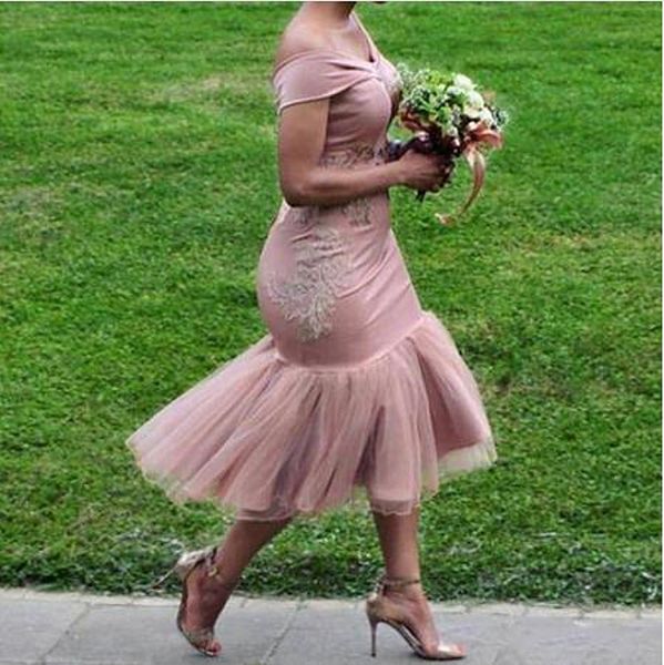

2021 dusty pink tea length mermaid bridesmaid dresses off shoulder short wedding guest formal vestido madrinha maid of honor dress, White;pink
