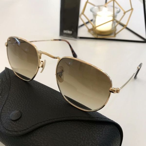 

2021 popular women sunglasses fashion couple sunglasses luxurys designers women sunglasses classic trend glass lenses a11, White;black