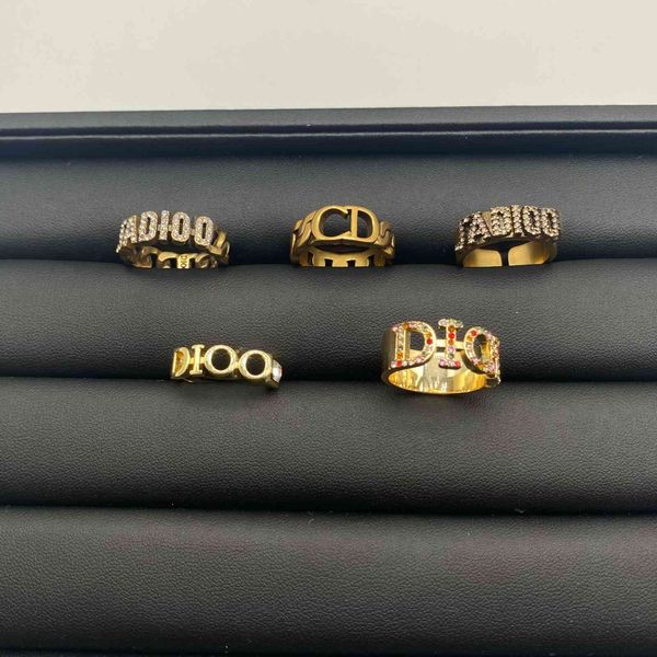 

luxury designer fashion dijia / d family brass letter inlaid diamond small fragrance open net red high version ring, Red;brown