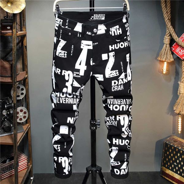 2021 European American Digital Print Jeans Männer Dünne Hosen Elastische Kleine Füße Schwarz Casual Hosen Mode Kleidung X0621