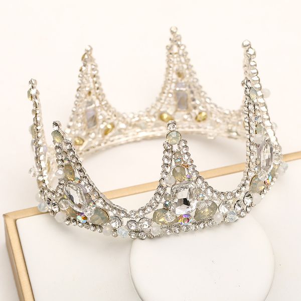 

2021 new stunning silver white crystals full wedding tiaras and crowns bridal tiaras accessories vintage baroque bridal tiaras crowns 121112, Slivery;golden