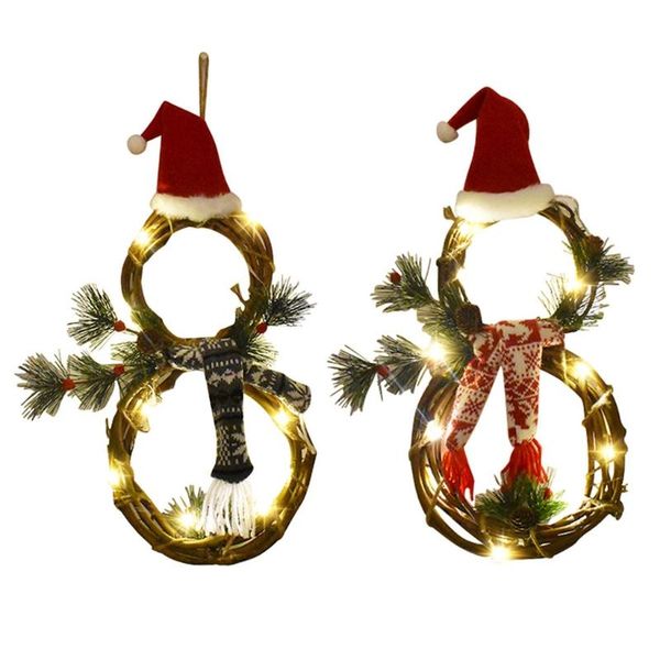 Flores decorativas grinaldas de Natal iluminado círculo de rattan círculo com chapéu lenço boneco de neve em forma de festão pingente pendurado para a porta da frente