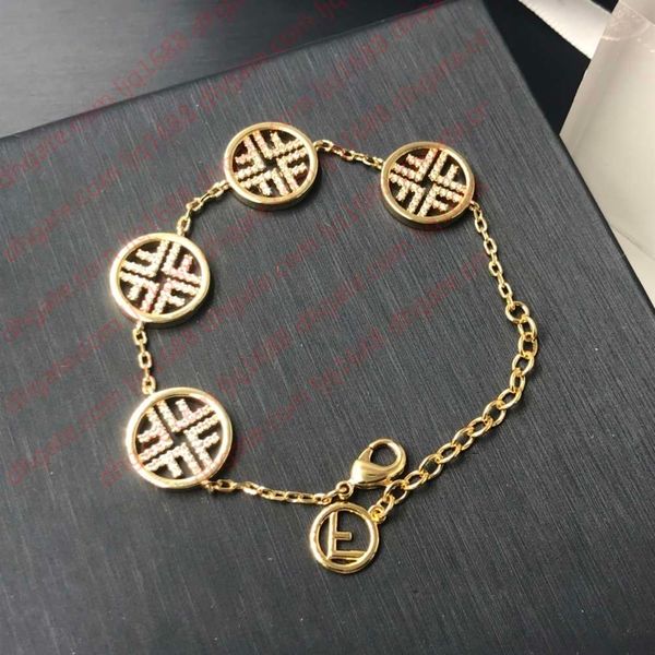 

the new designer 2021 ms bracelet with high-end brands1, Golden;silver