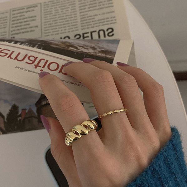 

minimalist gold color croissant chunky rings for women korea fashion geometric twisted hollow metal rings party accessories, Golden;silver