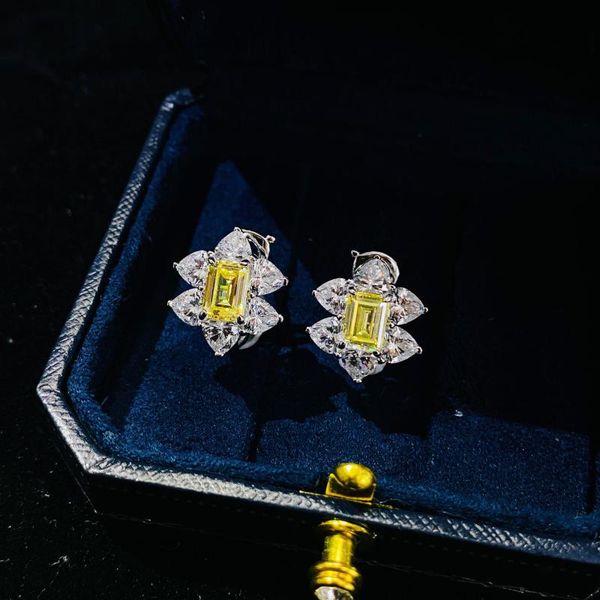 

stud exquisite jewelry yellow diamond ear clip heart-shaped encrusted 5a zircon 18k gold claw personality 925 sterling silver earring, Golden;silver