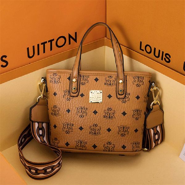 

evening bags genuine leather women buckets 2021 luxury designer handbags retro prints single shoulder bag famous purses and cc