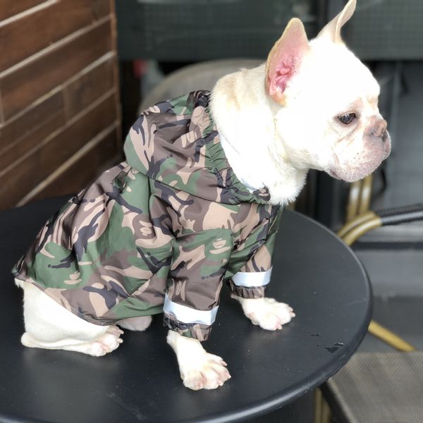 Roupas para cães de estimação roupas de chuva roupas para cães grandes camuflagem impermeável chover chuva casaco ao ar livre trajes francês