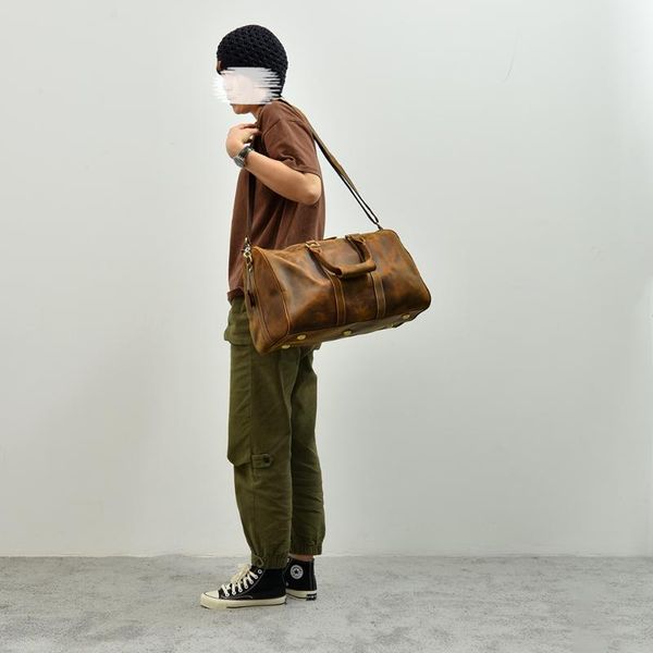 

duffel bags retro outdoor travel mountaineering luggage bag crazy horse leather cylinder large capacity genuine handbag shoulder