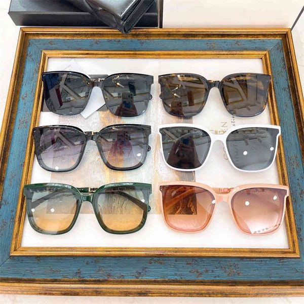 

2022 factory wholesale small fragrance box sunglasses ins net red same face sunglasses ch6123, White;black