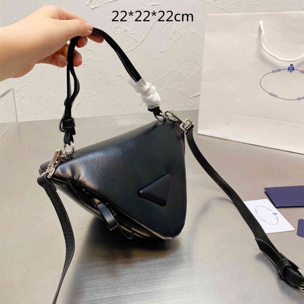 

flower classic 2021 designers women triangle handbags shoulder bags fashion small triangle purses crossbody phone bag lady totes autumn wint