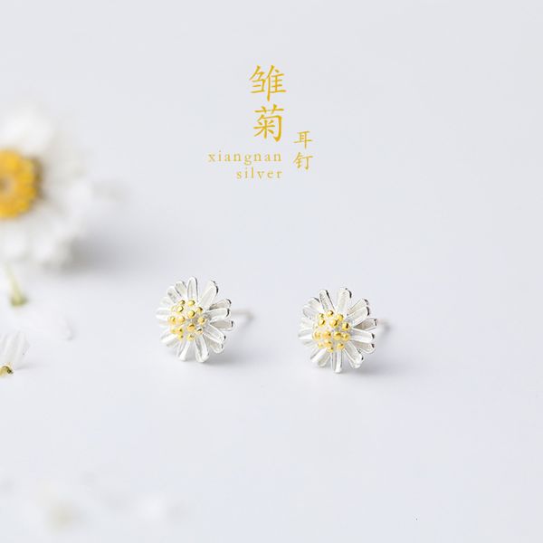 

little earrings female simple fresh