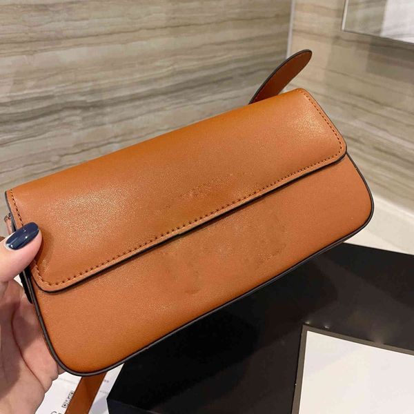 

saijia cowhide underarm bag business lady temperament triumphal arch