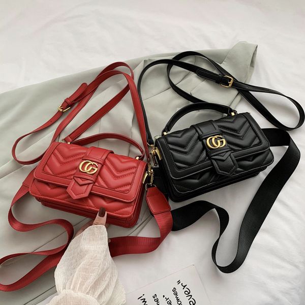 

small 2021 fashion versatile ins messenger net red chain shoulder bag