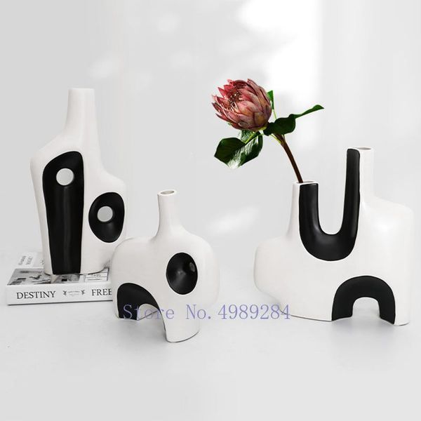 

ceramic vase black and white geometric abstraction flower arrangement accessories modern home decoration handicraft flower vase