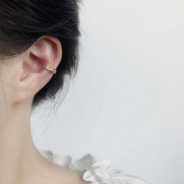 

s925 full-body sterling silver wave-edge rhombus design, fashionable and exquisite diamond-studded small ear bone clip, female a, Golden;silver