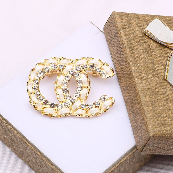 

fashion new double-c brooch french luxury atmosphere inlaid diamond handmade leather brooch creative versatile accessories, Gray