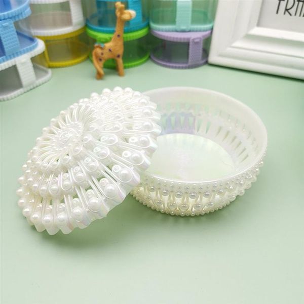 

4pcs plastic hollow-out candy box creative pearl candy box wedding supply white