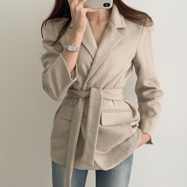 

2021 new vintage notched collar thick blazer jacket autumn winter coat women korean casual lace-up slim female suit outwear abrigo mujer s4t, White;black